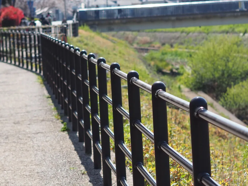 Aluminium Fencing services