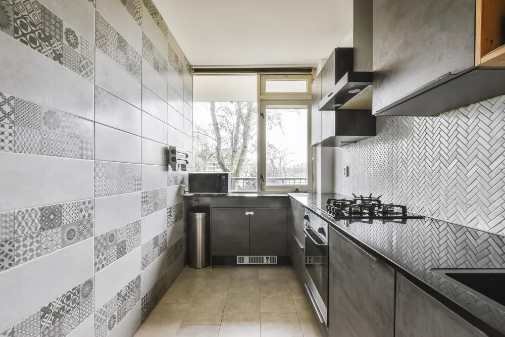 kitchen tiling
