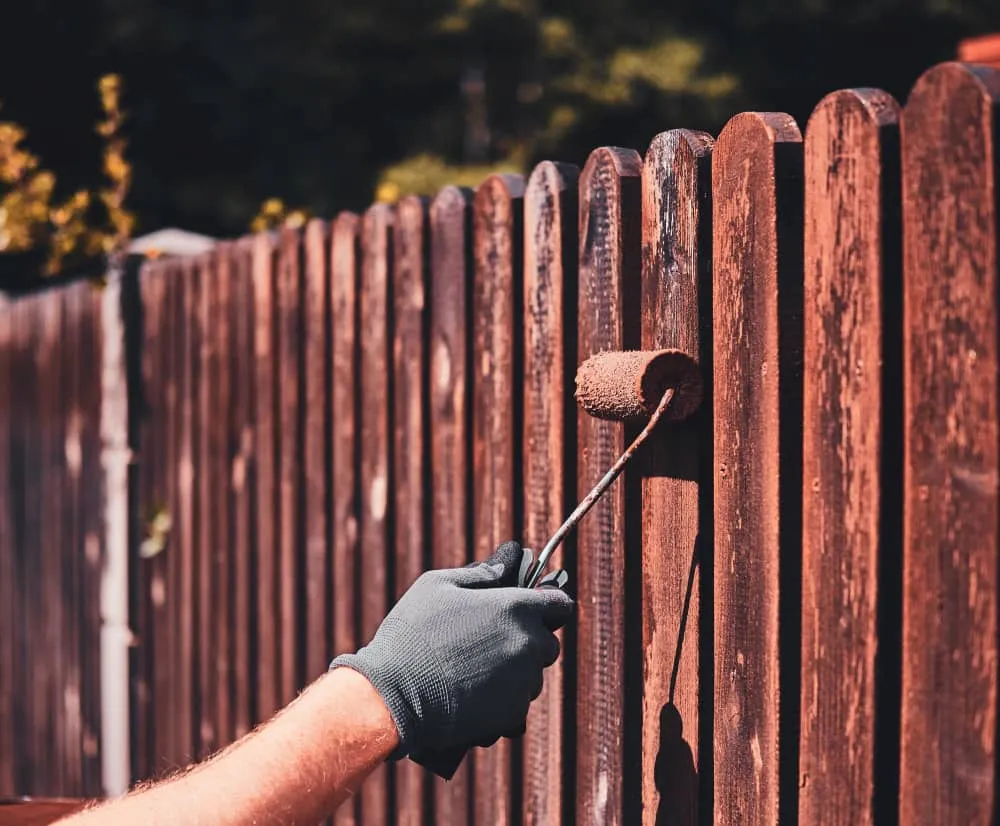 Fencing Contractors in Kew