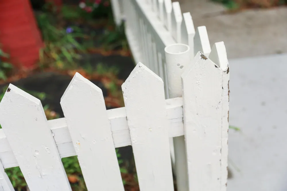 Fencing Contractors in Williamstown